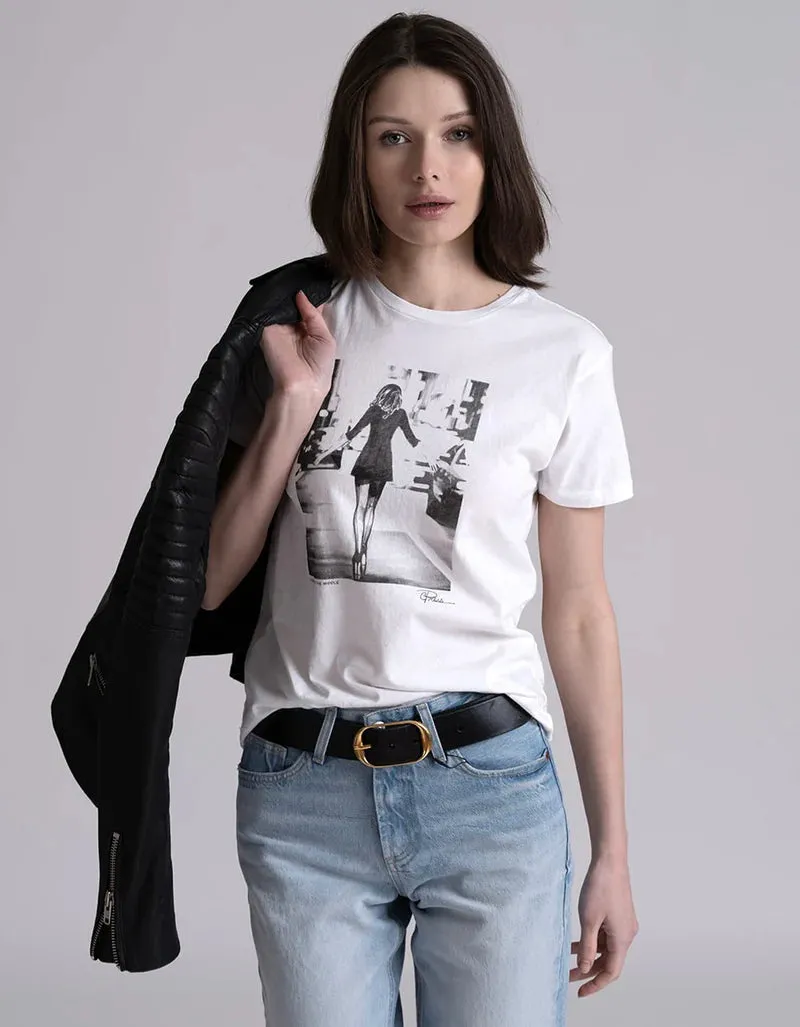 CPress Studio Caught in the Middle Short Sleeve Tee