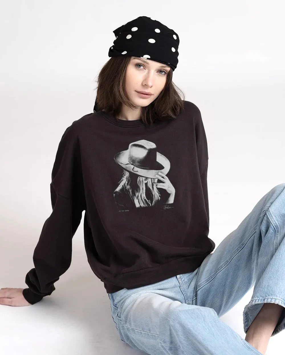 CPress Studio On the Verge Sweatshirt in Worn Black